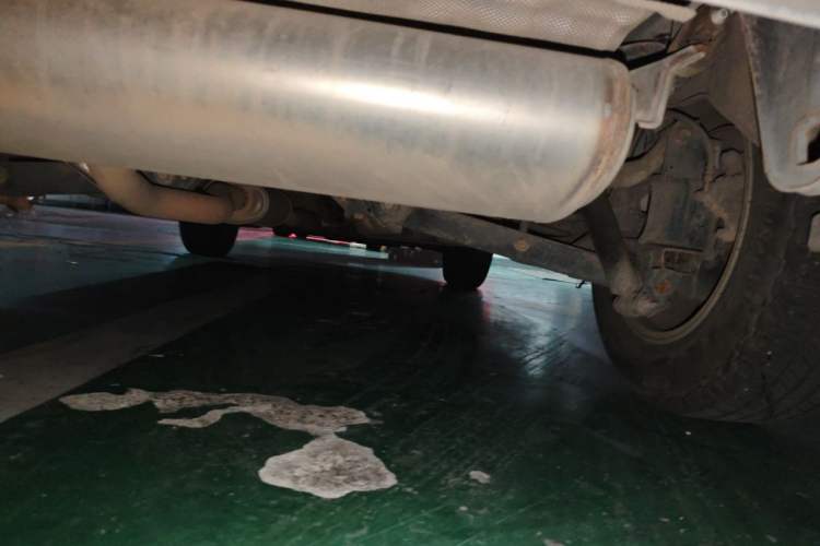 Used Nissan X-Trail 2015 2.0L CVT Comfort MAX Edition 2WD Chassis Rear