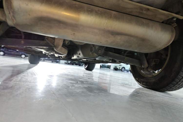 Used Nissan X-Trail 2015 2.0L CVT Comfort MAX Edition 2WD Chassis Rear