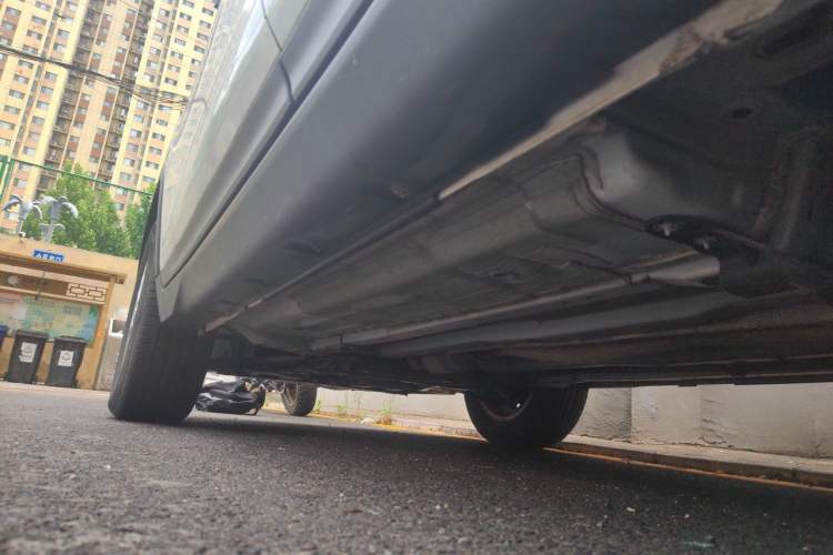 Used Nissan X-Trail 2015 2.5L CVT Leading MAX Edition 4WD Chassis Rear Left