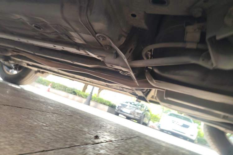 Used Nissan X-Trail 2015 2.0L CVT Comfort MAX Edition 2WD Chassis Rear Left