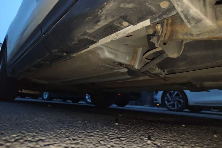 Used Nissan X-Trail 2015 2.0L CVT Comfort MAX Edition 2WD Chassis Rear Left