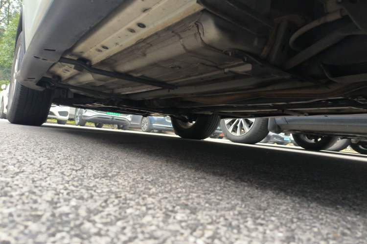Used Nissan X-Trail 2015 2.0L CVT Comfort MAX Edition 2WD Chassis Rear Left