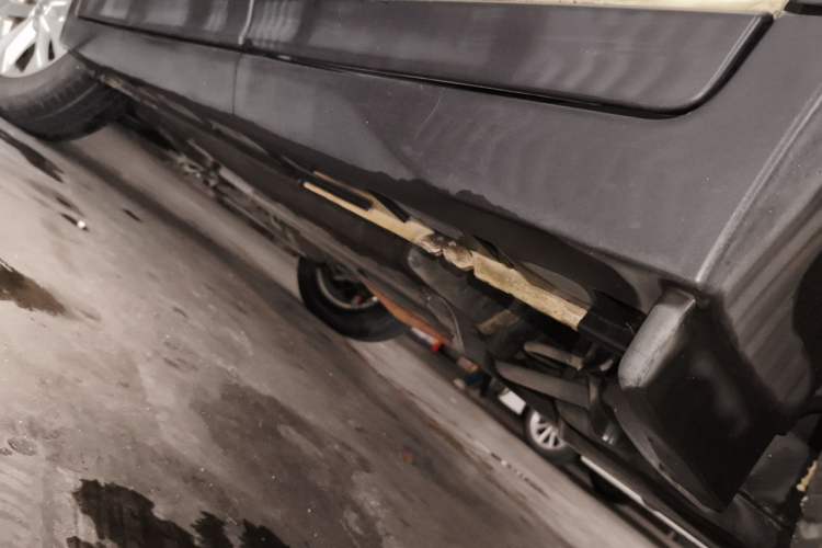 Used Nissan X-Trail 2015 2.0L CVT Comfort MAX Edition 2WD Chassis Rear Left
