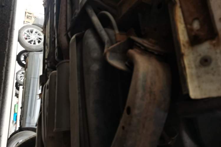 Used Nissan X-Trail 2015 2.0L CVT Comfort MAX Edition 2WD Chassis Rear Left