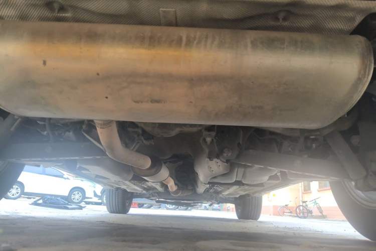 Used Nissan X-Trail 2015 2.0L CVT Comfort MAX Edition 2WD Chassis Rear