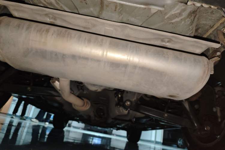 Used Nissan X-Trail 2015 2.0L CVT Comfort MAX Edition 2WD Chassis Rear