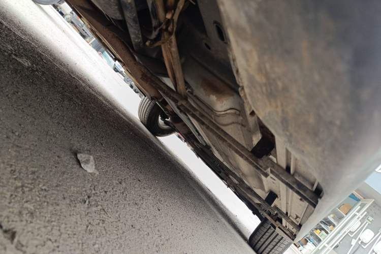 Used Nissan X-Trail 2015 2.0L CVT Comfort MAX Edition 2WD Chassis Rear Right