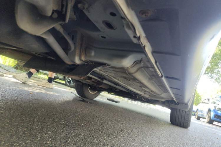Used Nissan X-Trail 2015 2.0L CVT Comfort MAX Edition 2WD Chassis Rear Right
