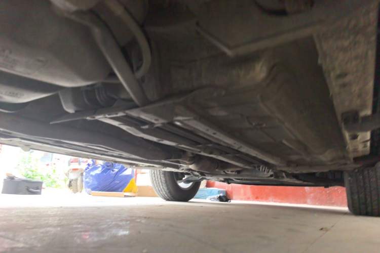 Used Nissan X-Trail 2015 2.0L CVT Comfort MAX Edition 2WD Chassis Rear Right