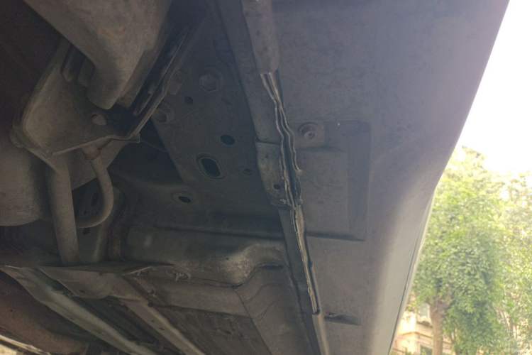 Used Nissan X-Trail 2015 2.5L CVT Leading MAX Edition 4WD Chassis Rear Right