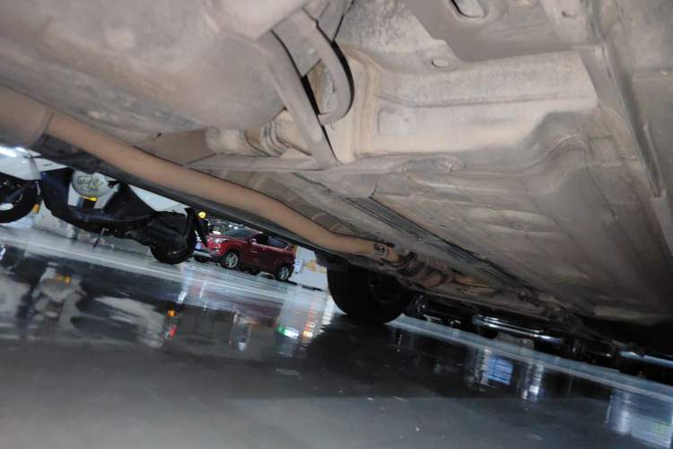 Used Nissan X-Trail 2015 2.0L CVT Comfort MAX Edition 2WD Chassis Rear Right