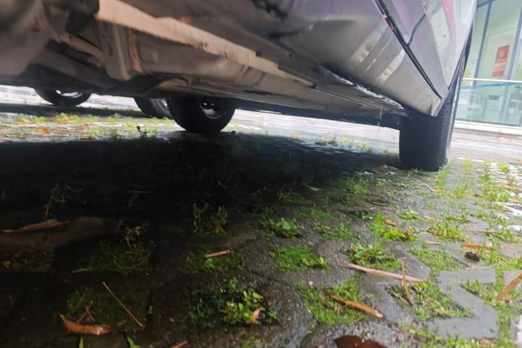 Used Nissan X-Trail 2015 2.0L CVT Comfort MAX Edition 2WD Chassis Rear Right
