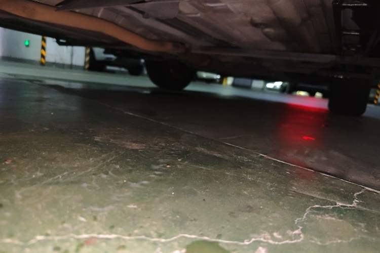 Used Nissan X-Trail 2015 2.0L CVT Comfort MAX Edition 2WD Chassis Rear Right