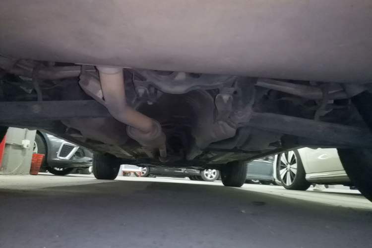 Used Nissan X-Trail 2015 2.0L CVT Comfort MAX Edition 2WD Chassis Rear