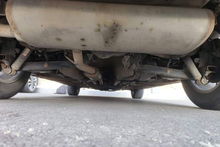 Used Nissan X-Trail 2015 2.0L CVT Comfort MAX Edition 2WD Chassis Rear