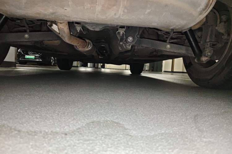 Used Nissan X-Trail 2015 2.0L CVT Comfort MAX Edition 2WD Chassis Rear