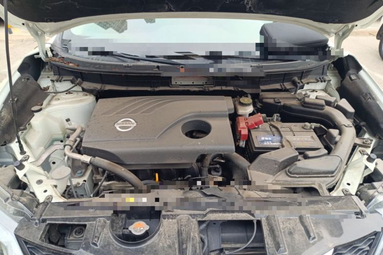Used Nissan X-Trail 2015 2.0L CVT Comfort MAX Edition 2WD Engine Bay