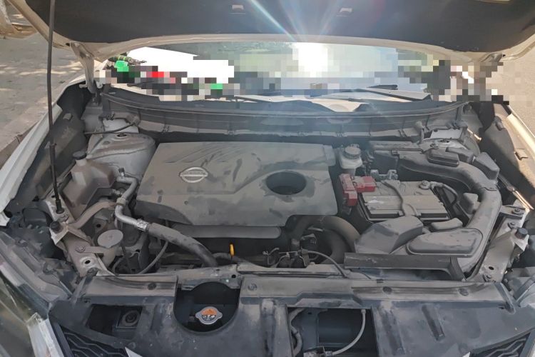 Used Nissan X-Trail 2015 2.0L CVT Comfort MAX Edition 2WD Engine Bay