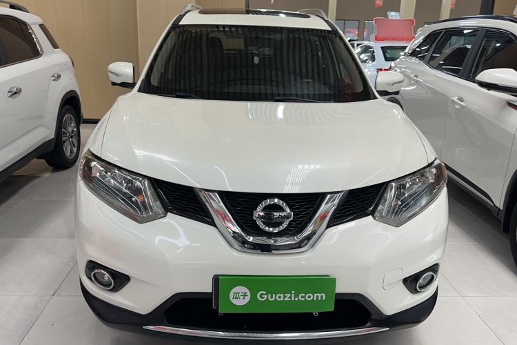 Used Nissan X-Trail 2015 2.0L CVT Comfort MAX Edition 2WD Exterior 2