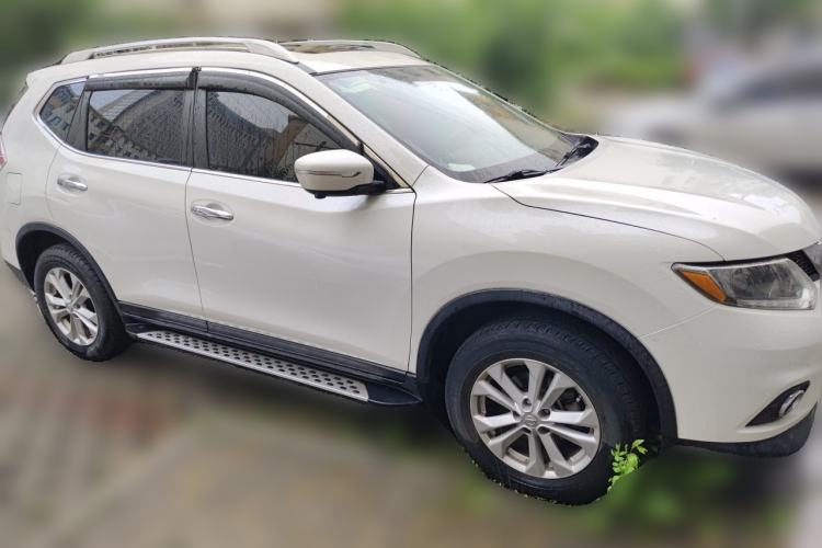 Used Nissan X-Trail 2015 2.0L CVT Comfort MAX Edition 2WD Exterior 2