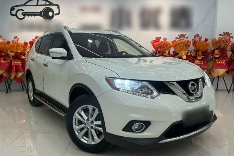 Used Nissan X-Trail 2015 2.5L CVT Leading MAX Edition 4WD Exterior 2