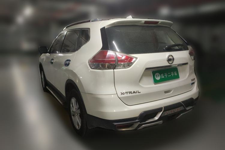 Used Nissan X-Trail 2015 2.0L CVT Comfort MAX Edition 2WD Exterior 3