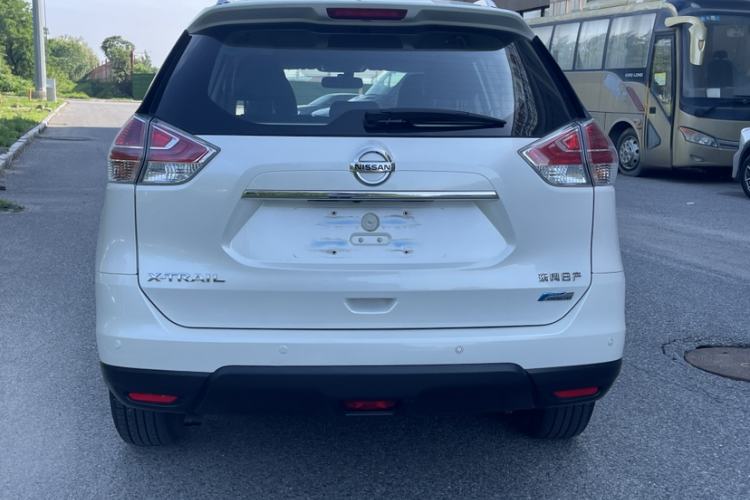 Used Nissan X-Trail 2015 2.0L CVT Comfort MAX Edition 2WD Exterior 6