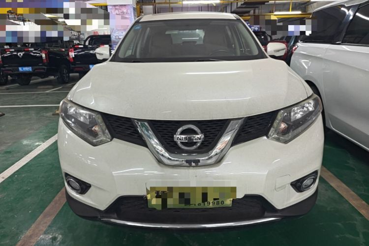 Used Nissan X-Trail 2015 2.0L CVT Comfort MAX Edition 2WD Front