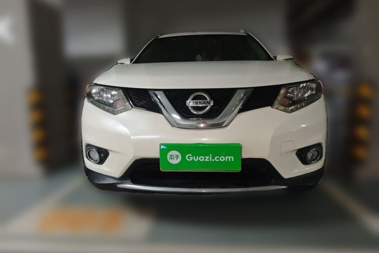 Used Nissan X-Trail 2015 2.0L CVT Comfort MAX Edition 2WD Front