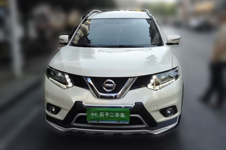 Used Nissan X-Trail 2015 2.0L CVT Comfort MAX Edition 2WD Front