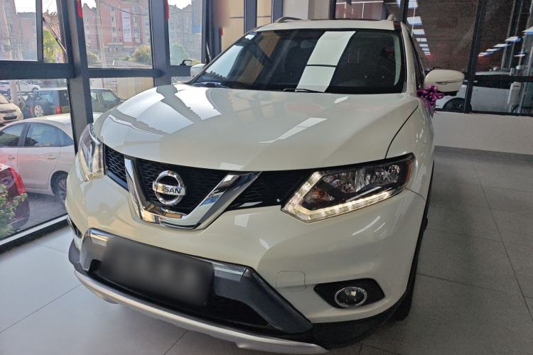Used Nissan X-Trail 2015 2.0L CVT Comfort MAX Edition 2WD Front