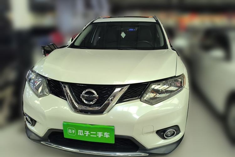Used Nissan X-Trail 2015 2.5L CVT Leading MAX Edition 4WD Front