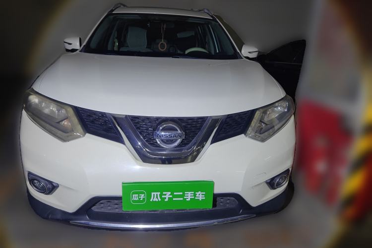 Used Nissan X-Trail 2015 2.0L CVT Comfort MAX Edition 2WD Front