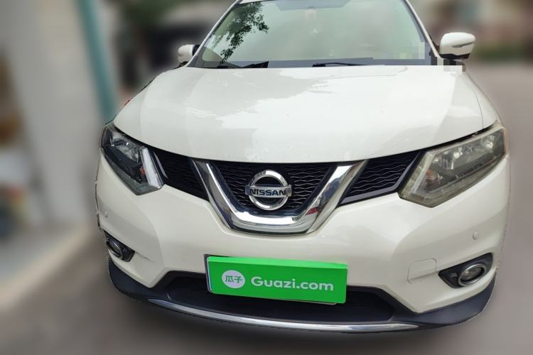 Used Nissan X-Trail 2015 2.0L CVT Comfort MAX Edition 2WD Front