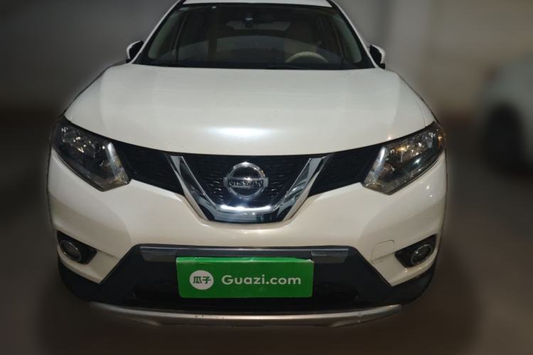 Used Nissan X-Trail 2015 2.0L CVT Comfort MAX Edition 2WD Front