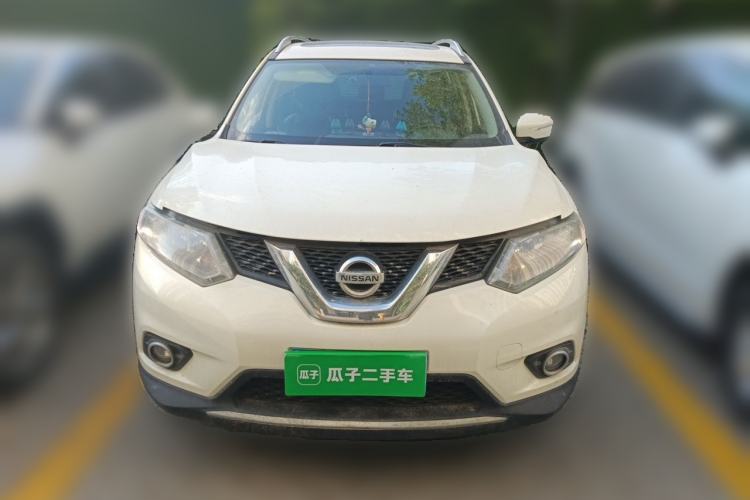 Used Nissan X-Trail 2015 2.5L CVT Leading MAX Edition 4WD Front