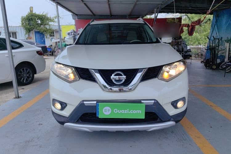 Used Nissan X-Trail 2015 2.0L CVT Comfort MAX Edition 2WD Front
