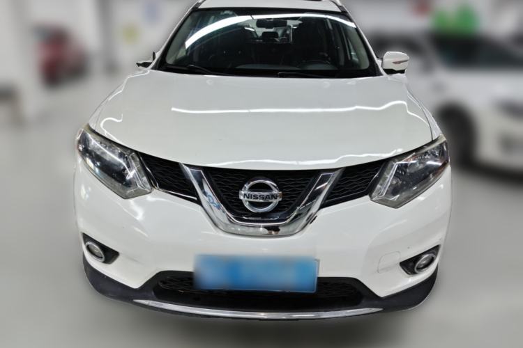 Used Nissan X-Trail 2015 2.0L CVT Comfort MAX Edition 2WD Front