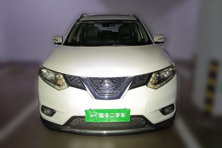 Used Nissan X-Trail 2015 2.0L CVT Comfort MAX Edition 2WD Front