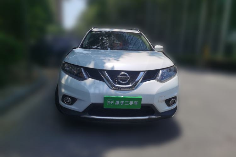 Used Nissan X-Trail 2015 2.5L CVT Leading MAX Edition 4WD Front