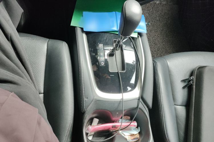 Used Nissan X-Trail 2015 2.0L CVT Comfort MAX Edition 2WD Gear Lever