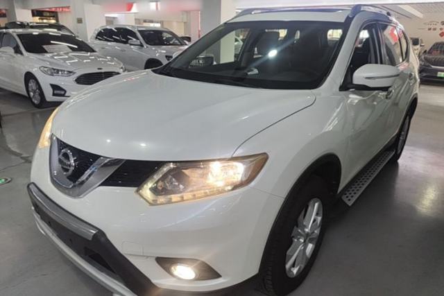 Used Nissan X-Trail 2015 2.0L CVT Comfort MAX Edition 2WD
