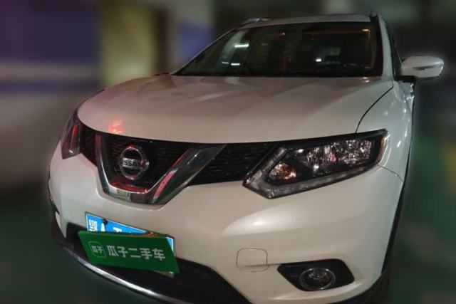 Used Nissan X-Trail 2015 2.0L CVT Comfort MAX Edition 2WD