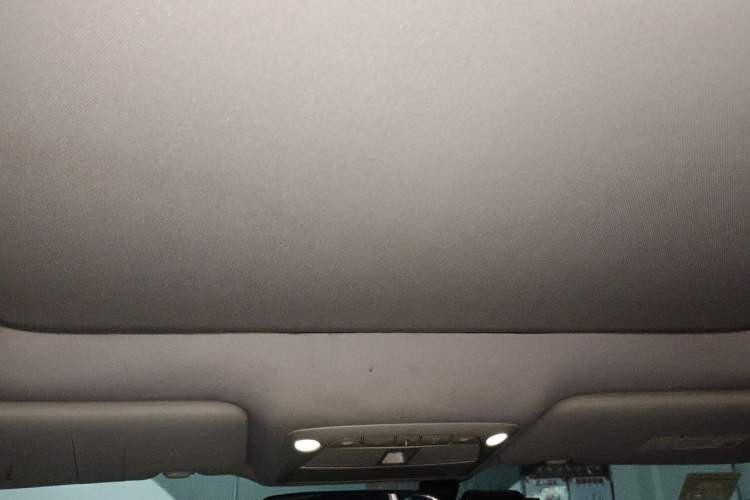 Used Nissan X-Trail 2015 2.5L CVT Leading MAX Edition 4WD Headliner