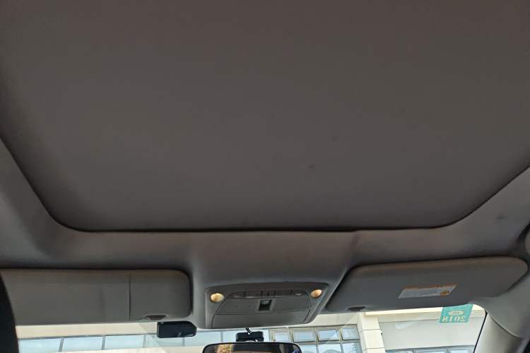 Used Nissan X-Trail 2015 2.0L CVT Comfort MAX Edition 2WD Headliner