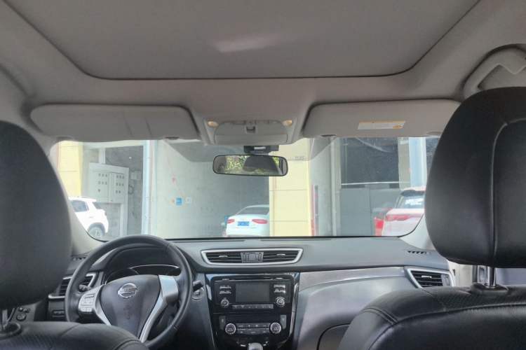 Used Nissan X-Trail 2015 2.5L CVT Leading MAX Edition 4WD Headliner