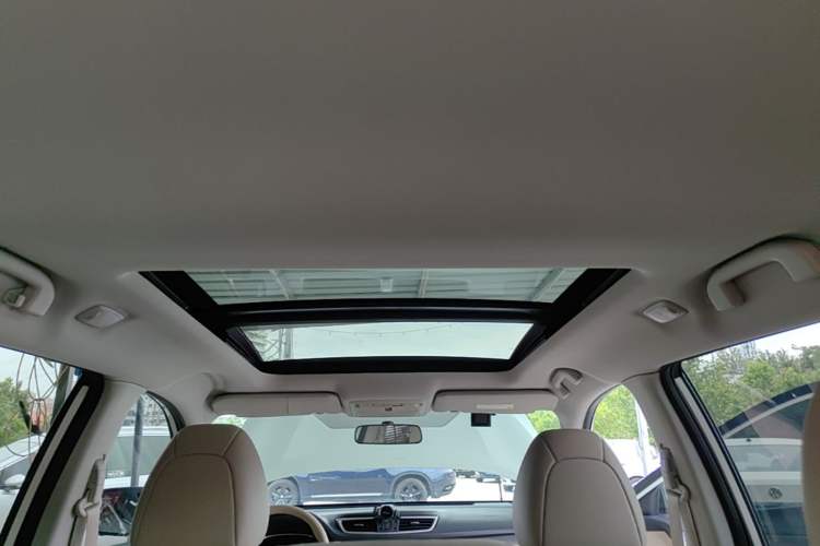 Used Nissan X-Trail 2015 2.0L CVT Comfort MAX Edition 2WD Headliner