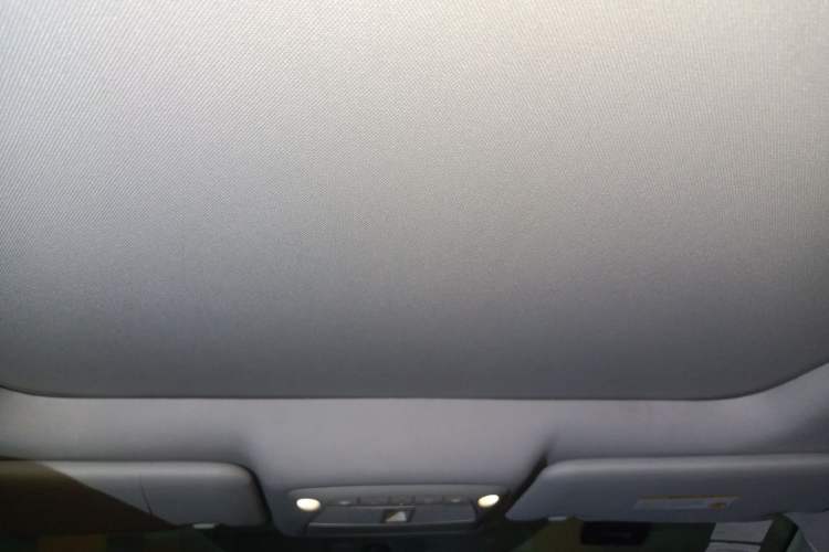Used Nissan X-Trail 2015 2.0L CVT Comfort MAX Edition 2WD Headliner