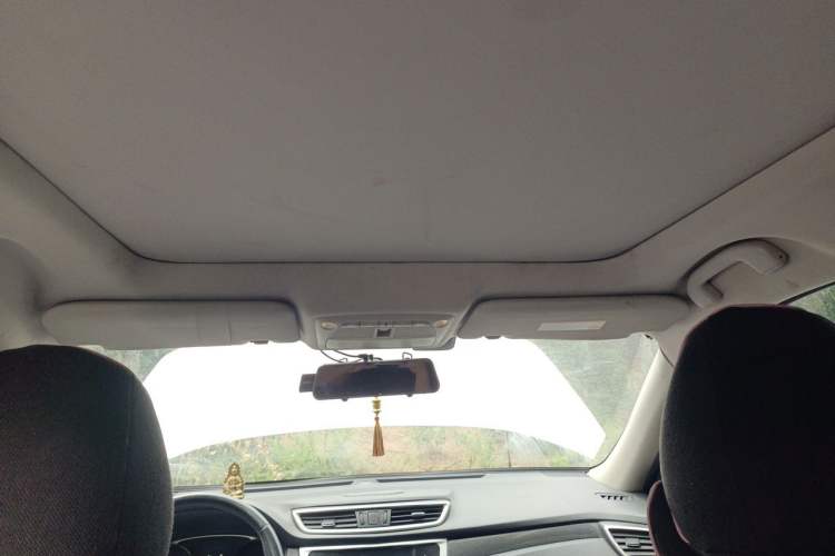 Used Nissan X-Trail 2015 2.5L CVT Leading MAX Edition 4WD Headliner
