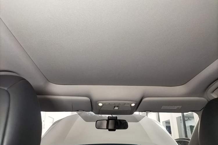 Used Nissan X-Trail 2015 2.0L CVT Comfort MAX Edition 2WD Headliner